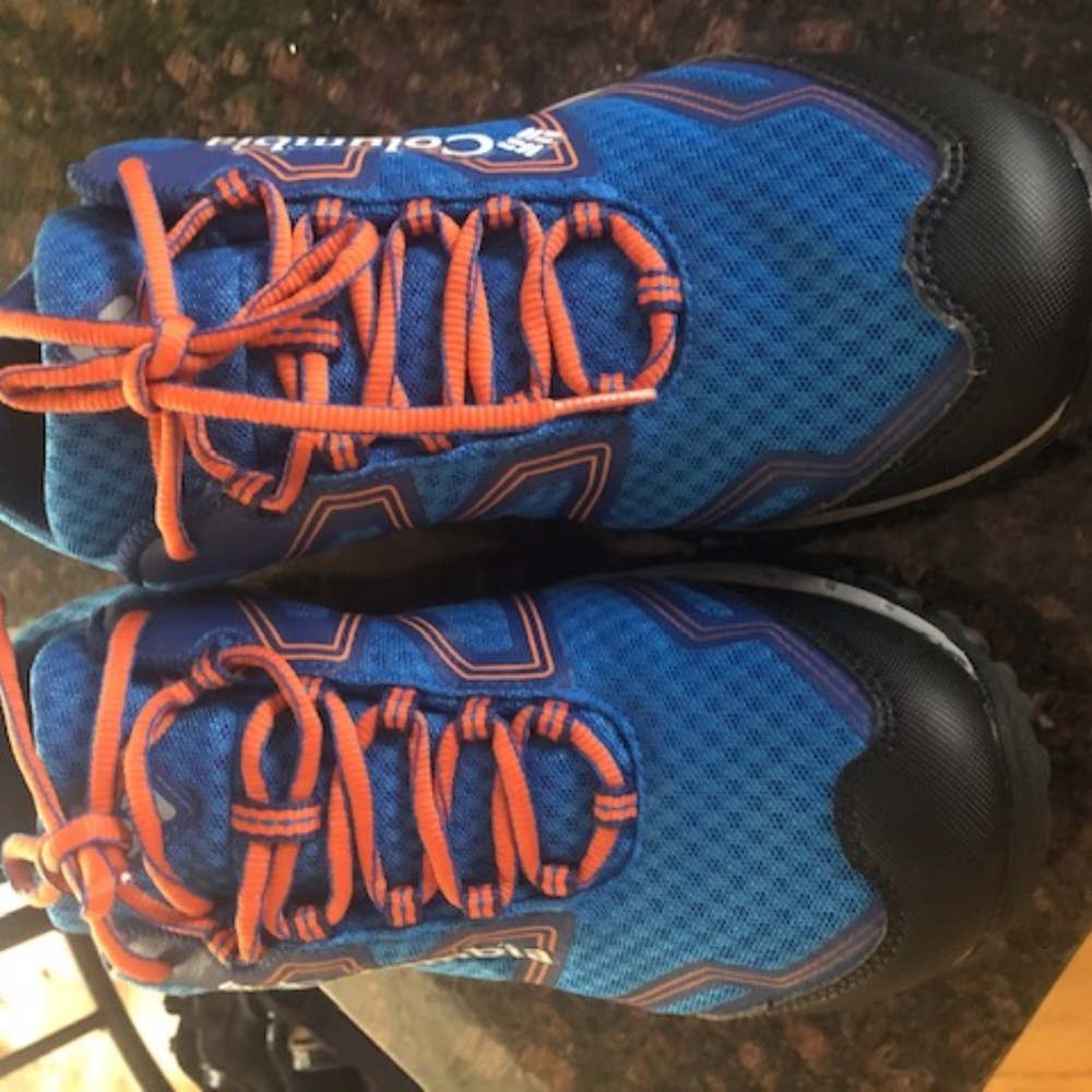 Men's  Brand New Columbia shoe